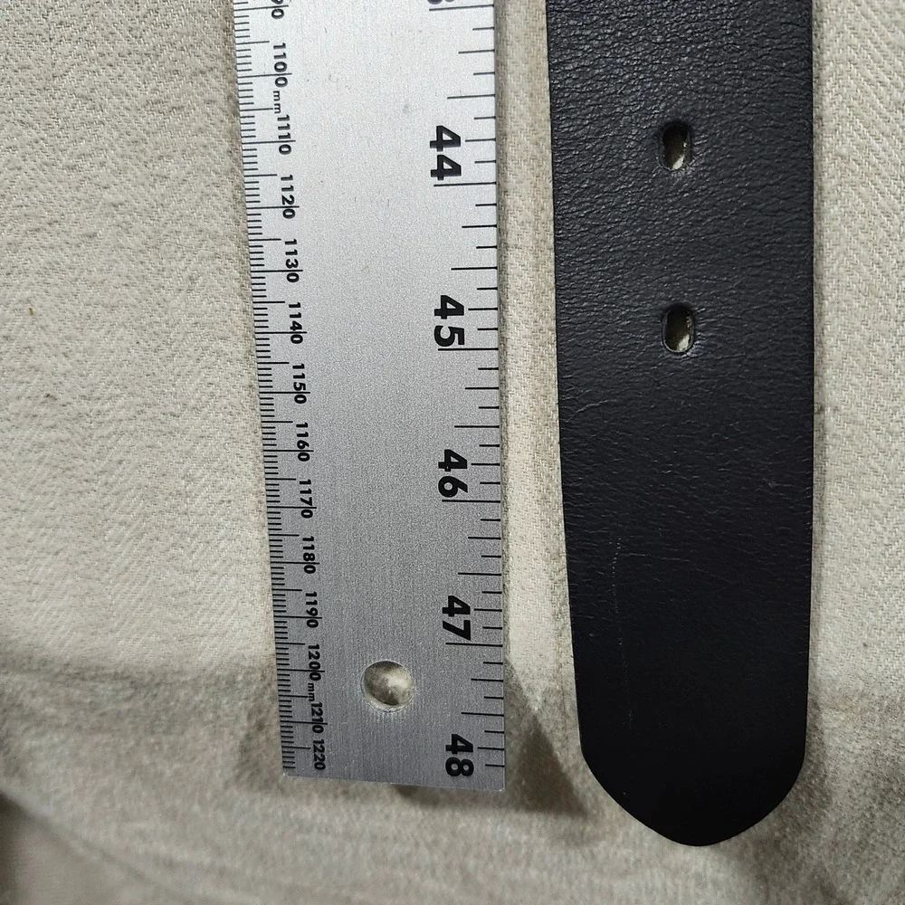 Dickies Mens Black Genuine Pebbled Leather Belt Silver Buckle 42 105 11GD020027